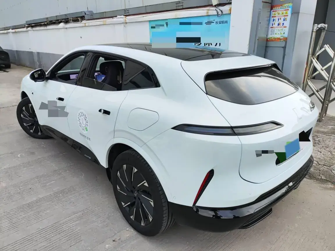 2024 AVATR 07 thumbnail 3