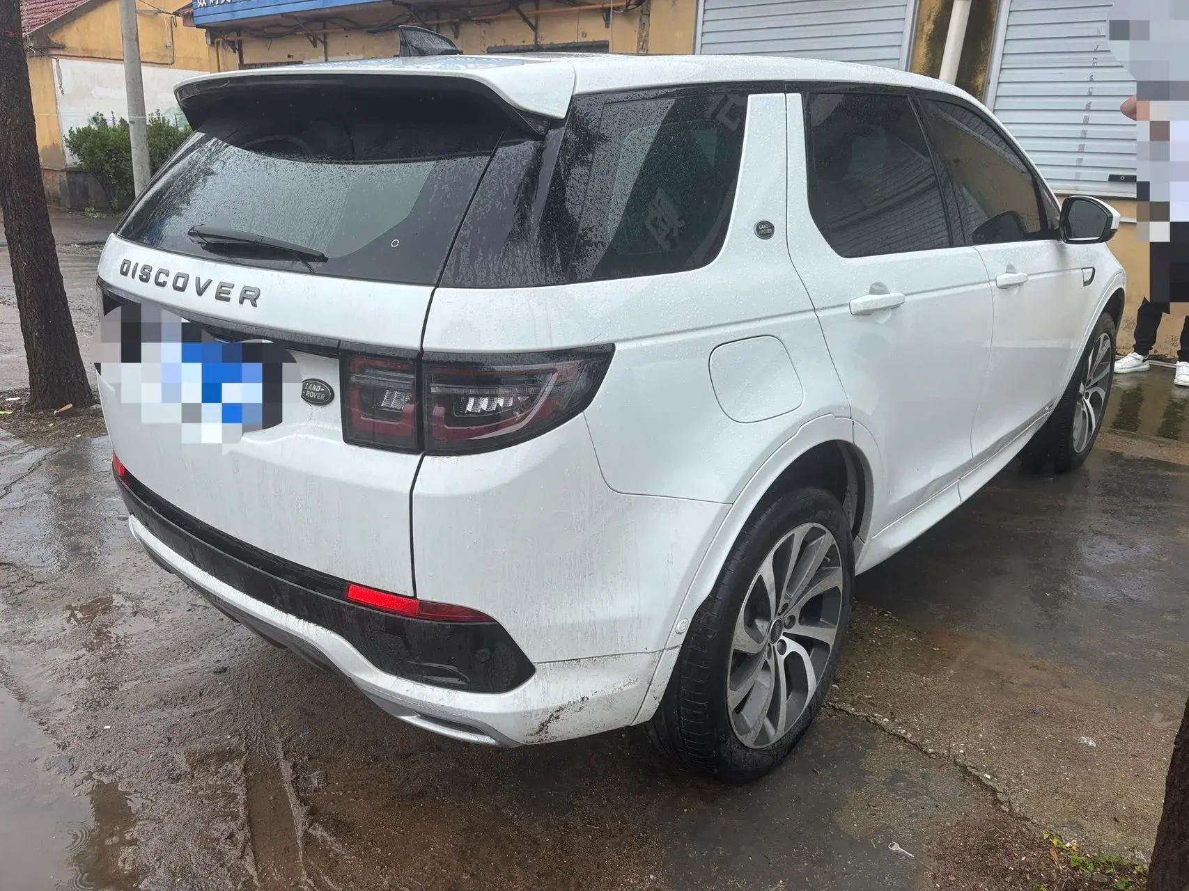 2020 LAND ROVER thumbnail 2