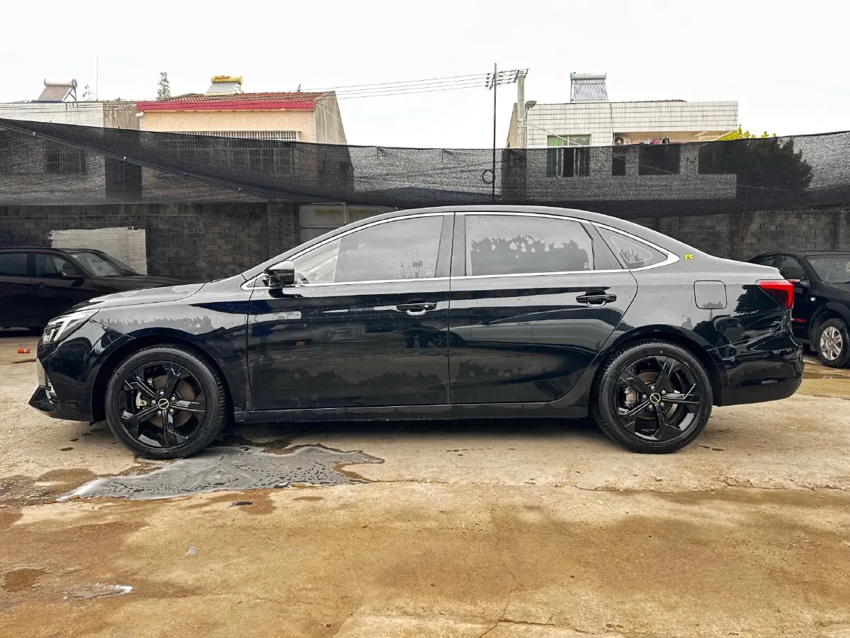 2020 Roewe i6 MAX 1.5T 173HP L4 7DCT,autocango,china used car exporter,china ev exporter,chinese used car exporter,chinese used ev exporter