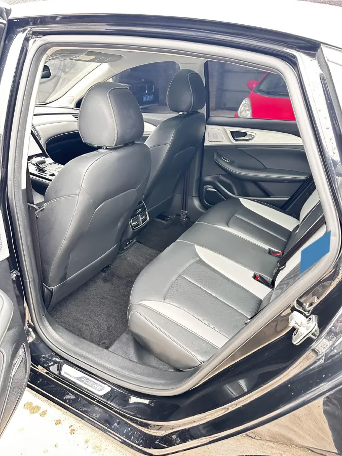 2020 Roewe i6 MAX 1.5T 173HP L4 7DCT,autocango,china used car exporter,china ev exporter,chinese used car exporter,chinese used ev exporter