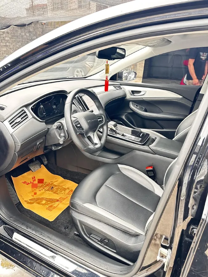 2020 Roewe i6 MAX 1.5T 173HP L4 7DCT,autocango,china used car exporter,china ev exporter,chinese used car exporter,chinese used ev exporter