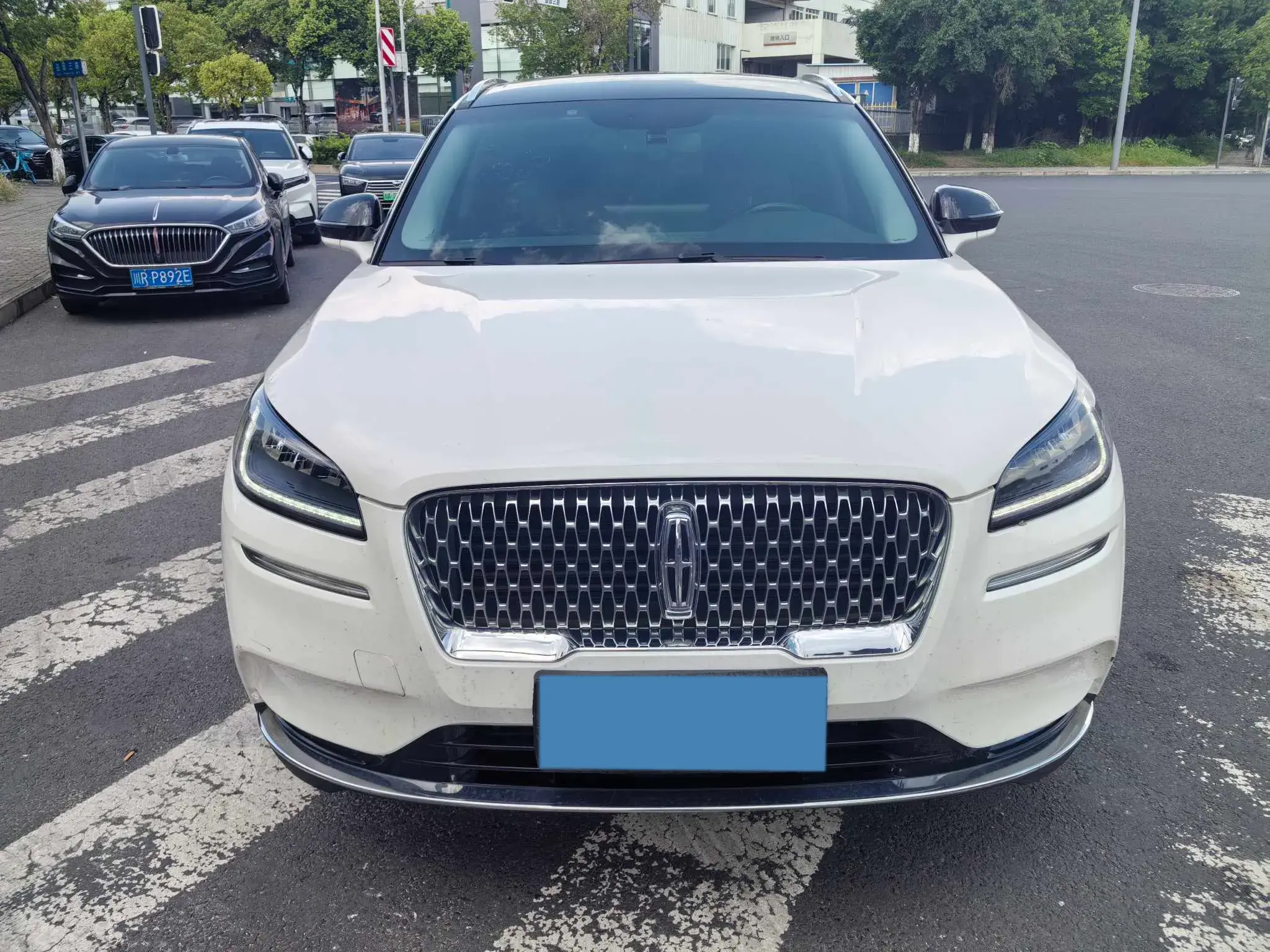 2021 LINCOLN CORSAIR thumbnail 2