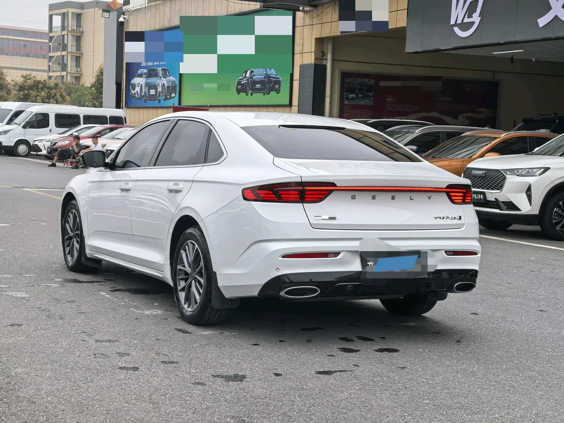 2023 GEELY PREFACE thumbnail 4