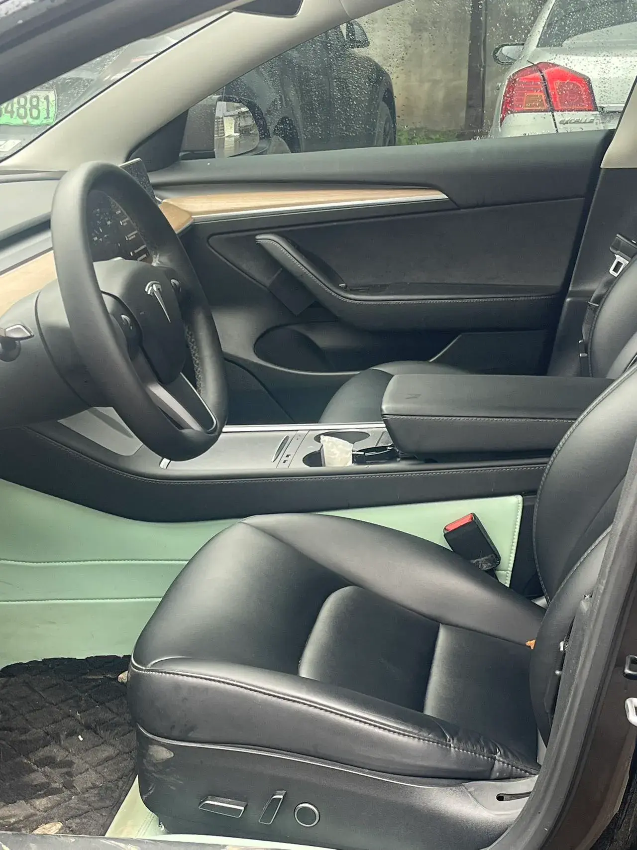 2022 TESLA MODEL thumbnail 2