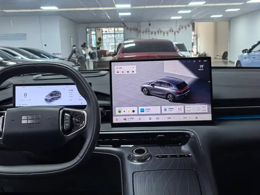 2024 GEELY GALAXY thumbnail 4