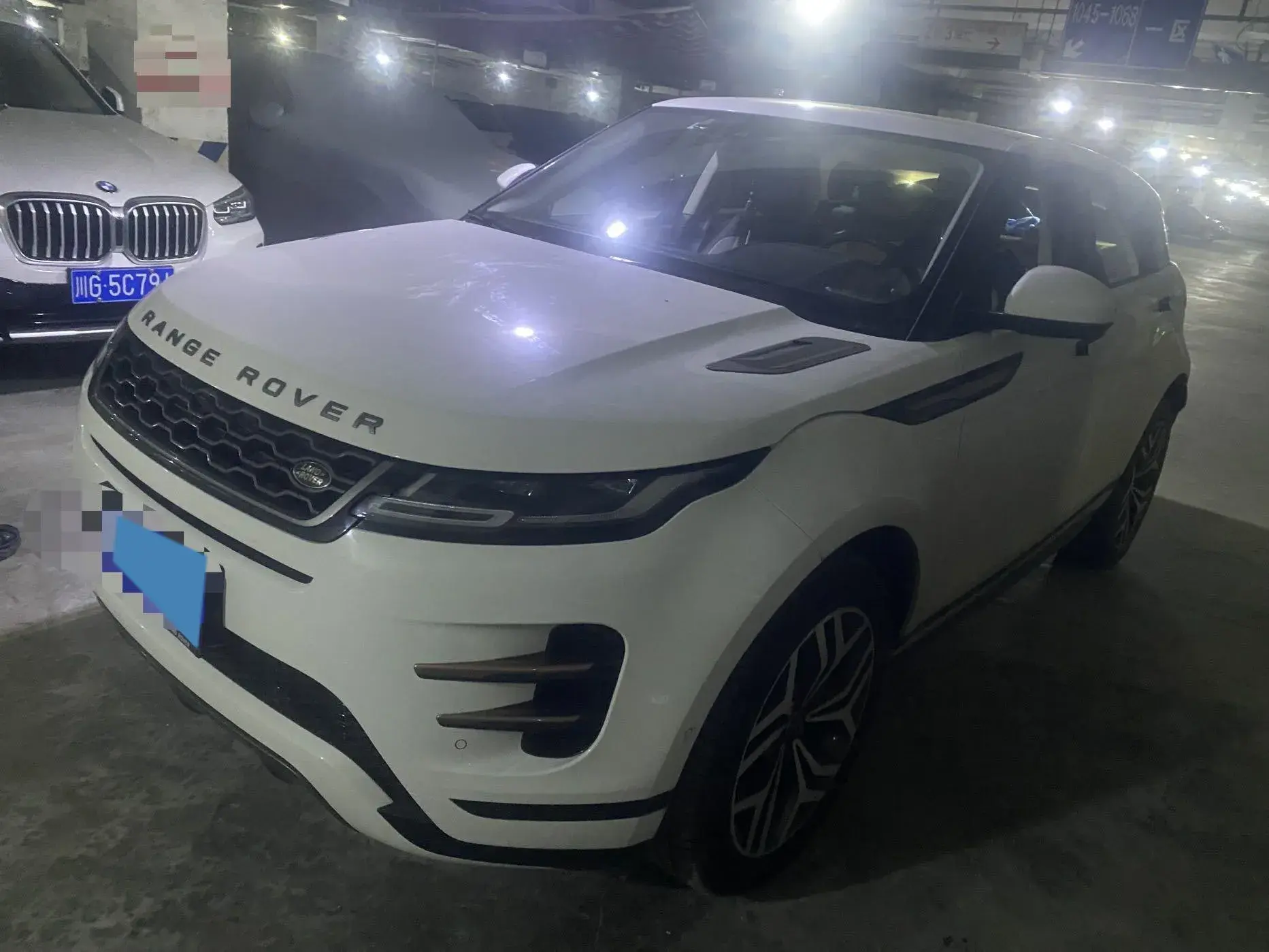 2020 LAND ROVER view 1