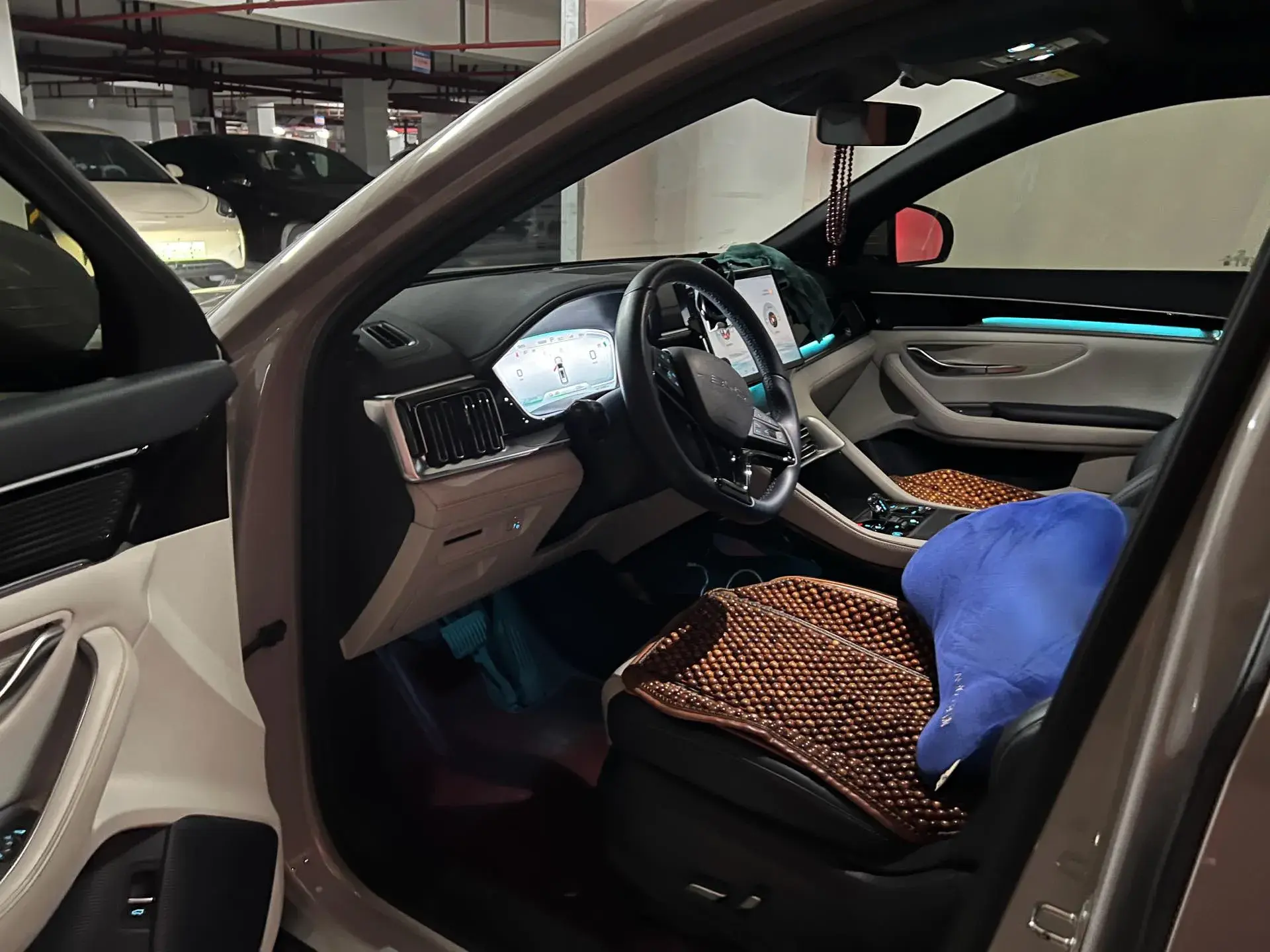 2024 BYD SONG thumbnail 4