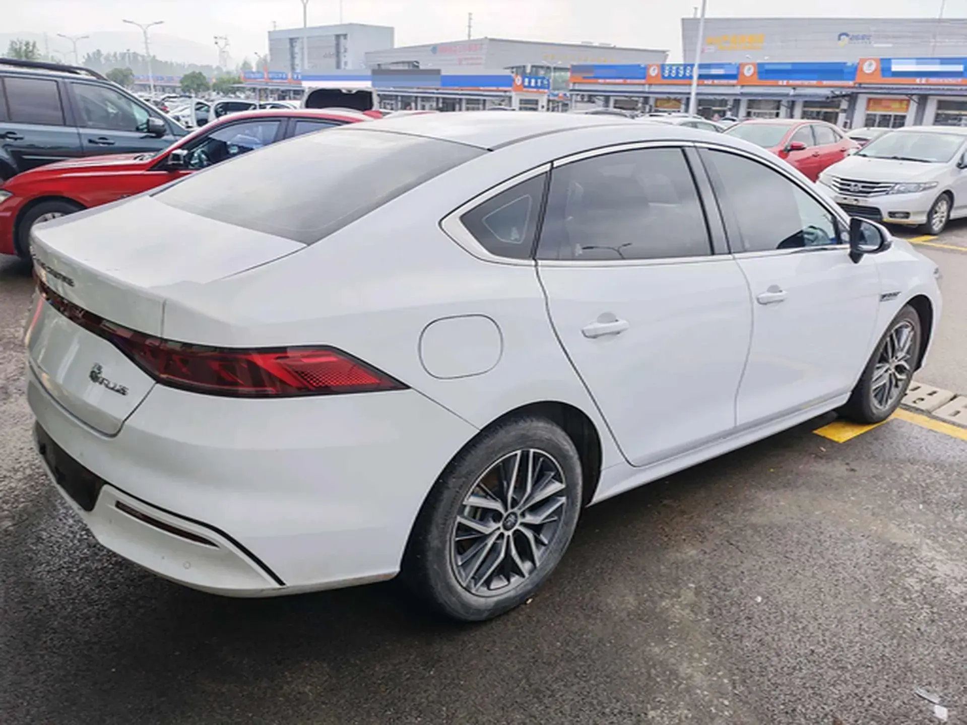 2021 BYD QIN thumbnail 4