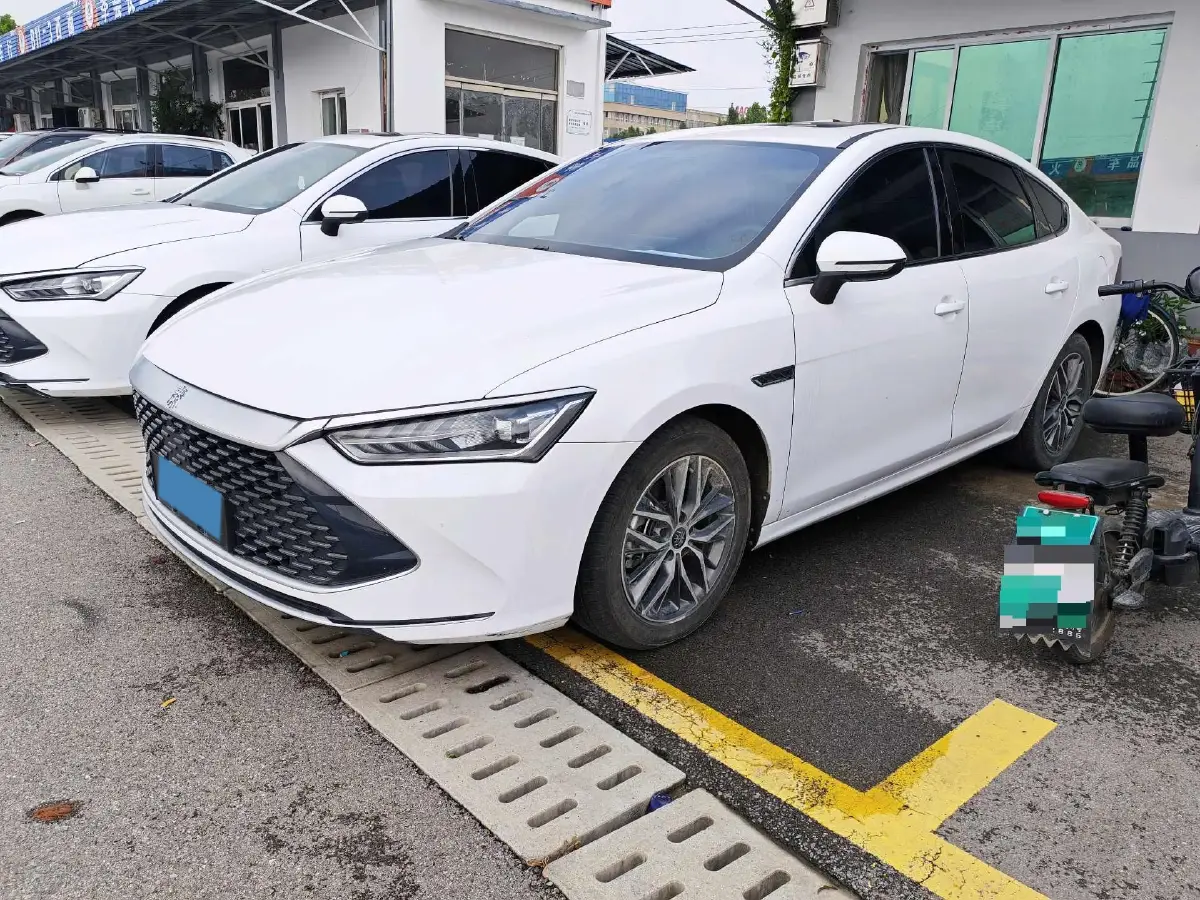 2021 BYD Qin Plus 1.5L 110HP L4 E-CVT PHEV 8.32KWH