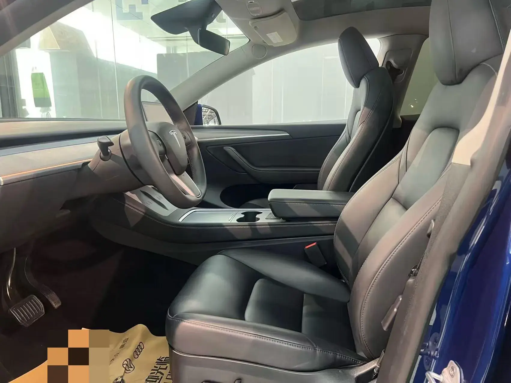 2024 TESLA MODEL thumbnail 3