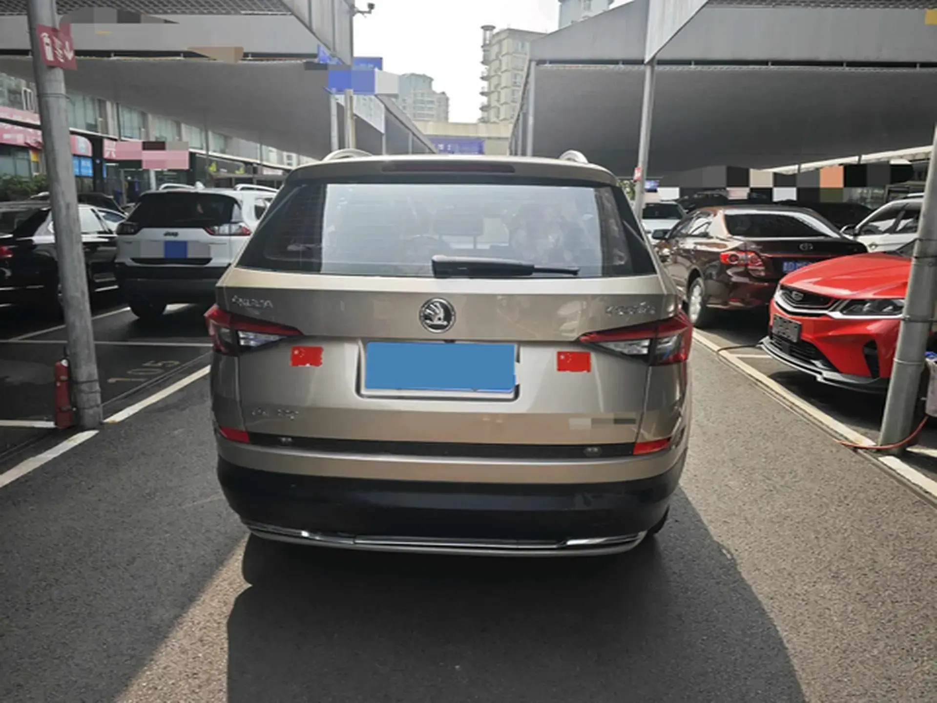 2018 SKODA KODIAK thumbnail 4