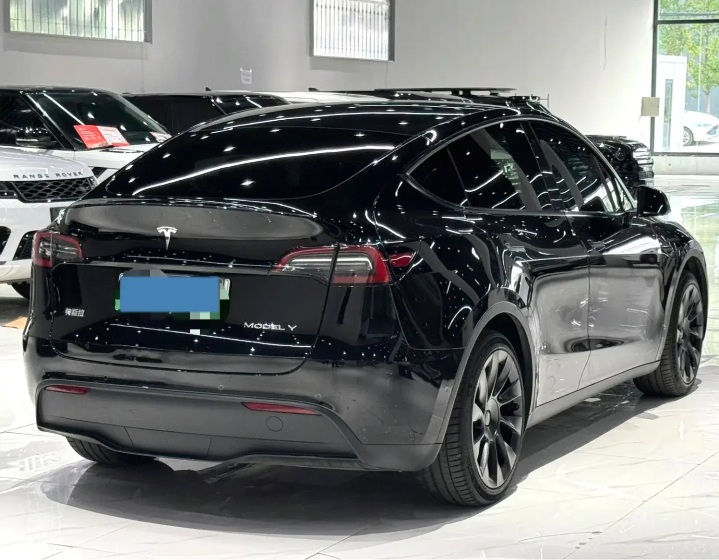 2022 TESLA MODEL thumbnail 4