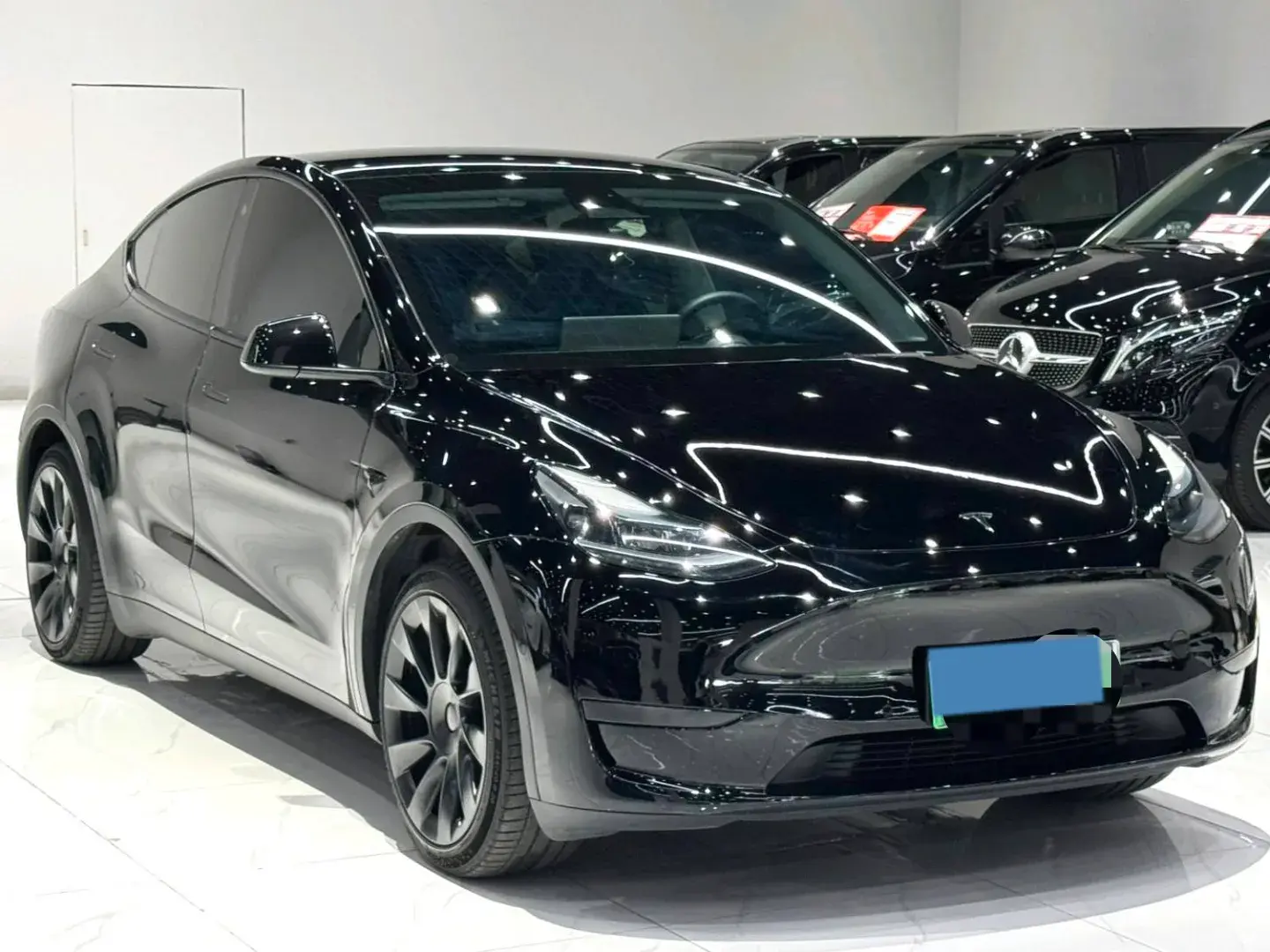 2022 TESLA MODEL thumbnail 3