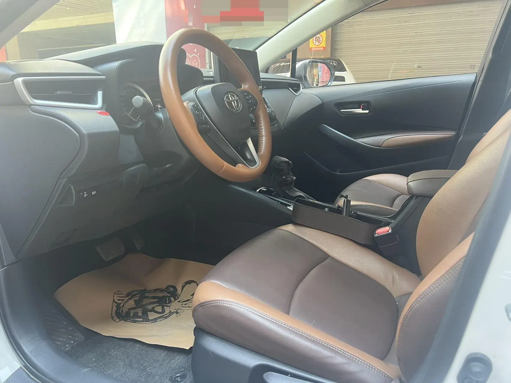 2021 TOYOTA COROLLA thumbnail 4