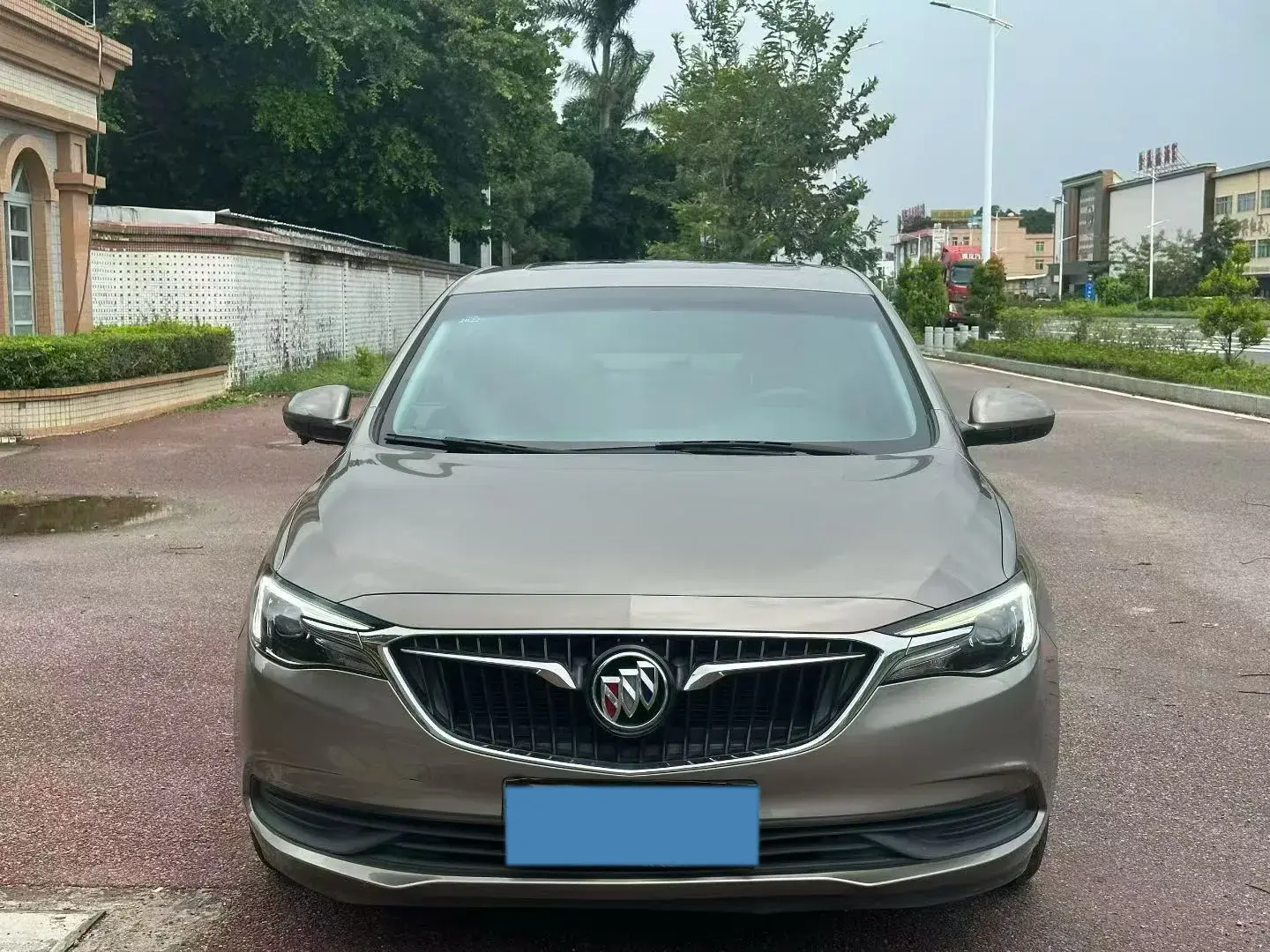 2020 BUICK REGAL thumbnail 2