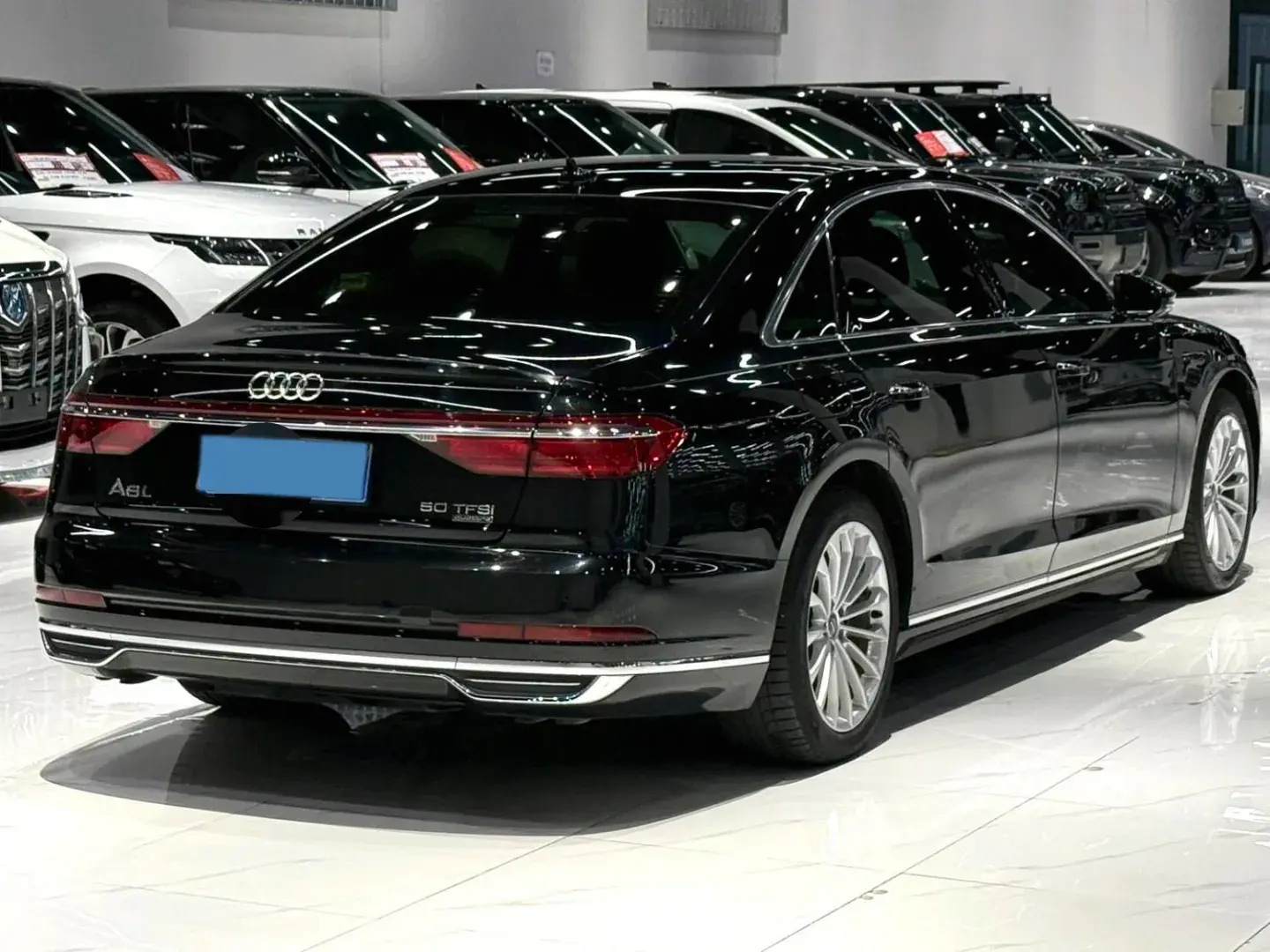 2019 AUDI A8 thumbnail 4