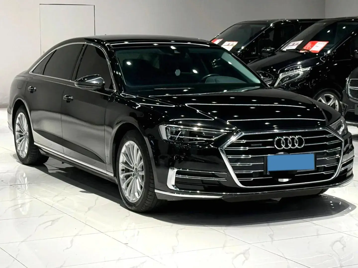 2019 AUDI A8 thumbnail 3