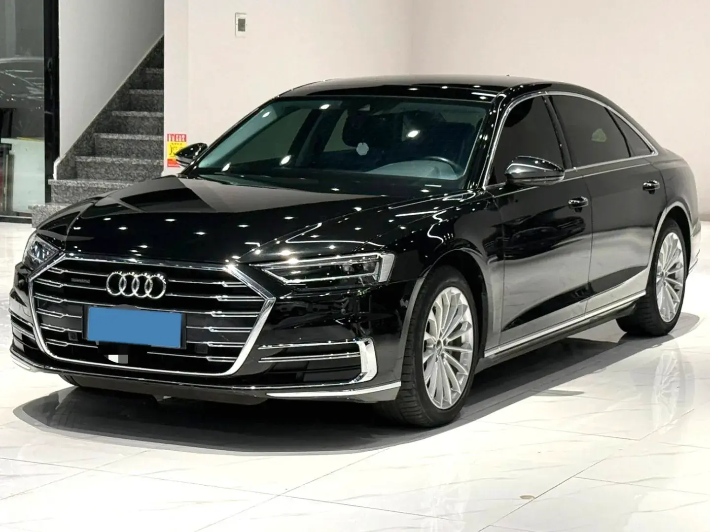 2019 AUDI A8 view 1