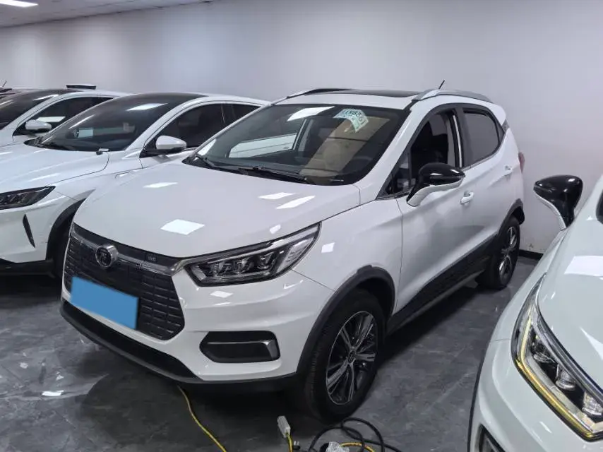 2019 BYD YUAN view 1