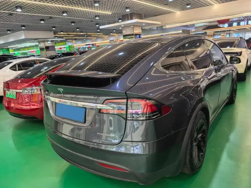 2021 TESLA MODEL thumbnail 4