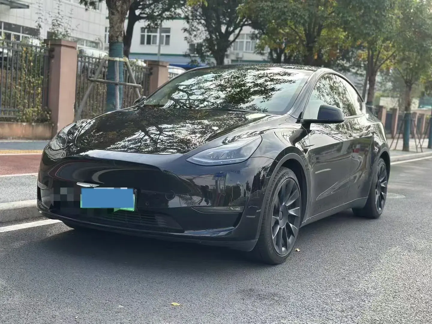 2021 TESLA MODEL view 1