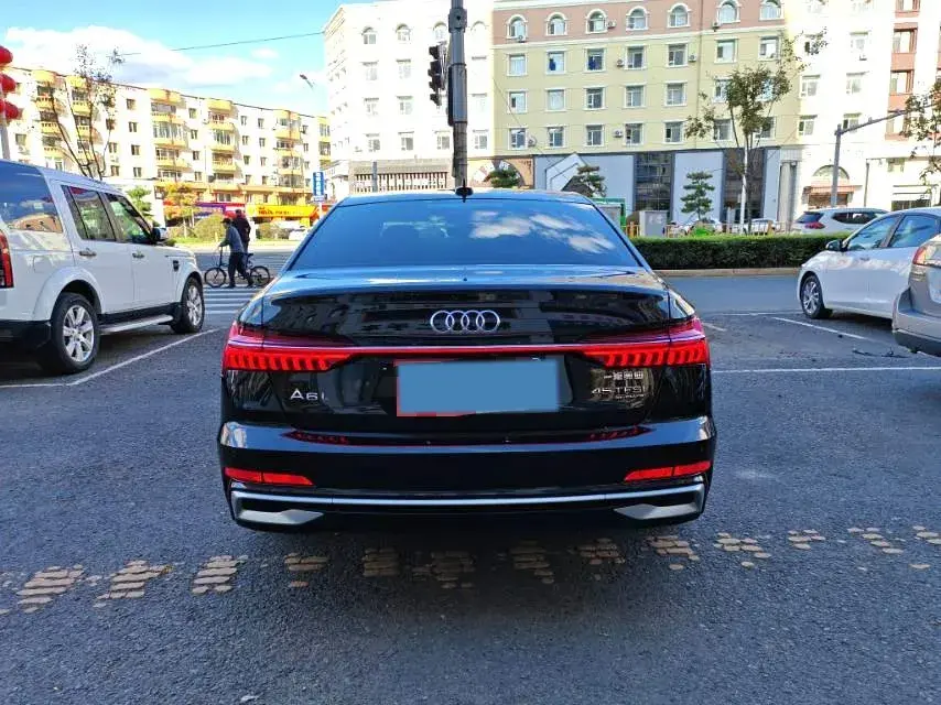 2022 AUDI A6L thumbnail 3