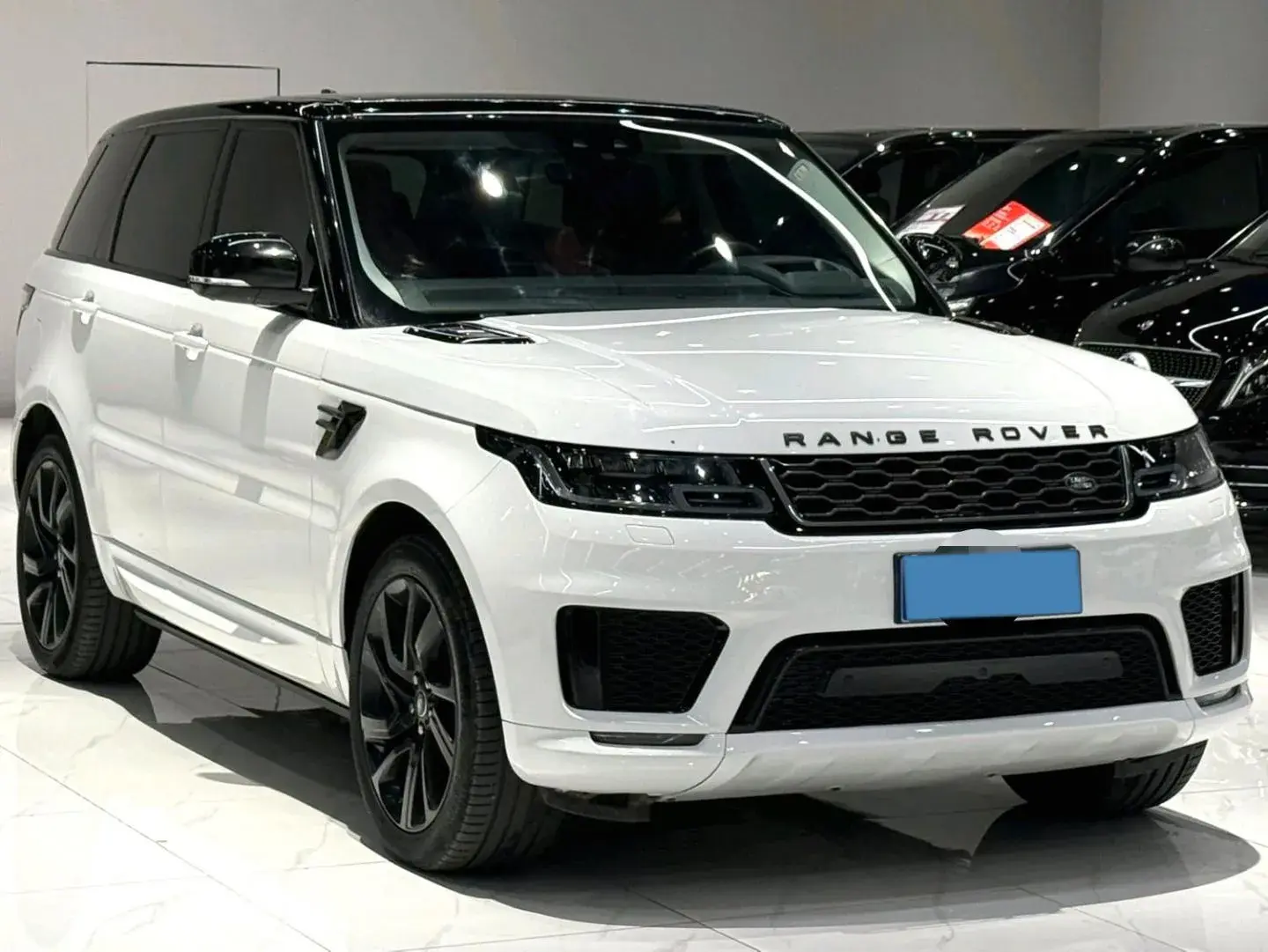 2020 LAND ROVER thumbnail 3