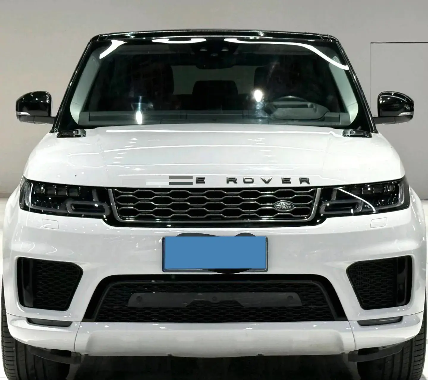 2020 LAND ROVER thumbnail 2