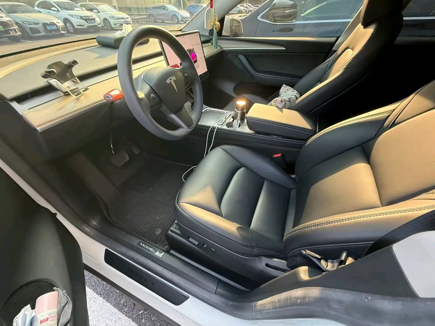 2022 TESLA MODEL thumbnail 4