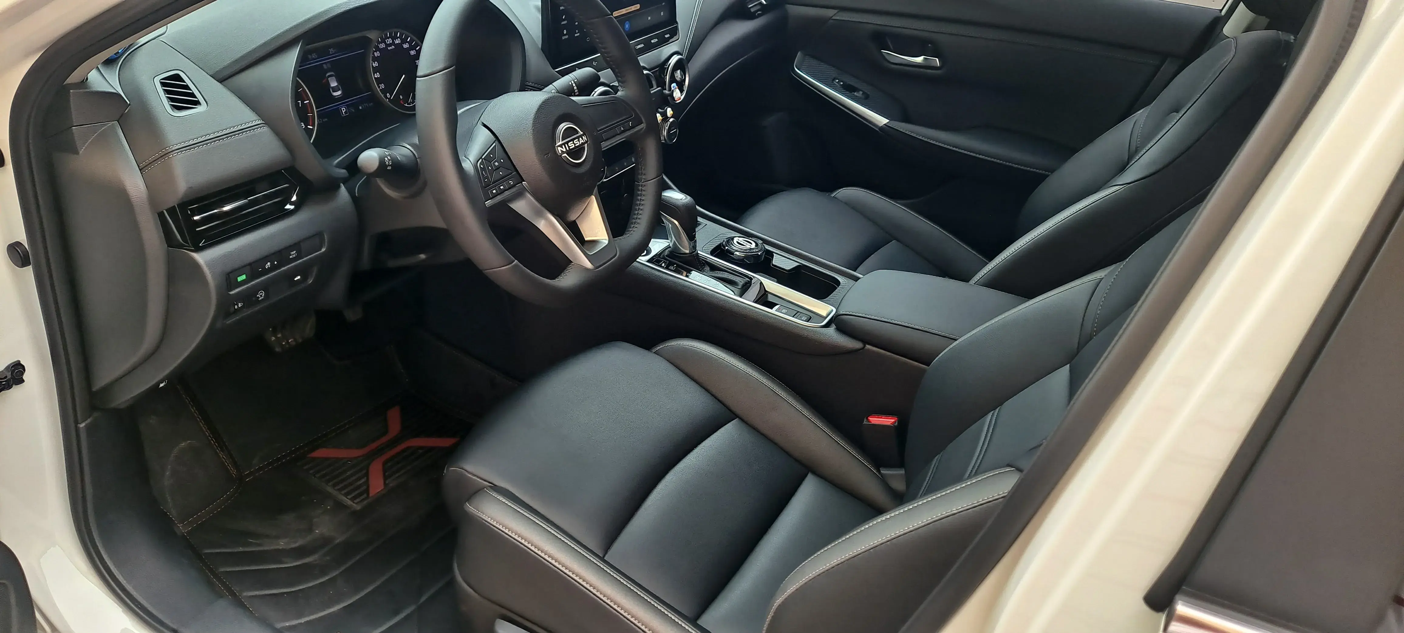 2023 NISSAN SYLPHY thumbnail 3