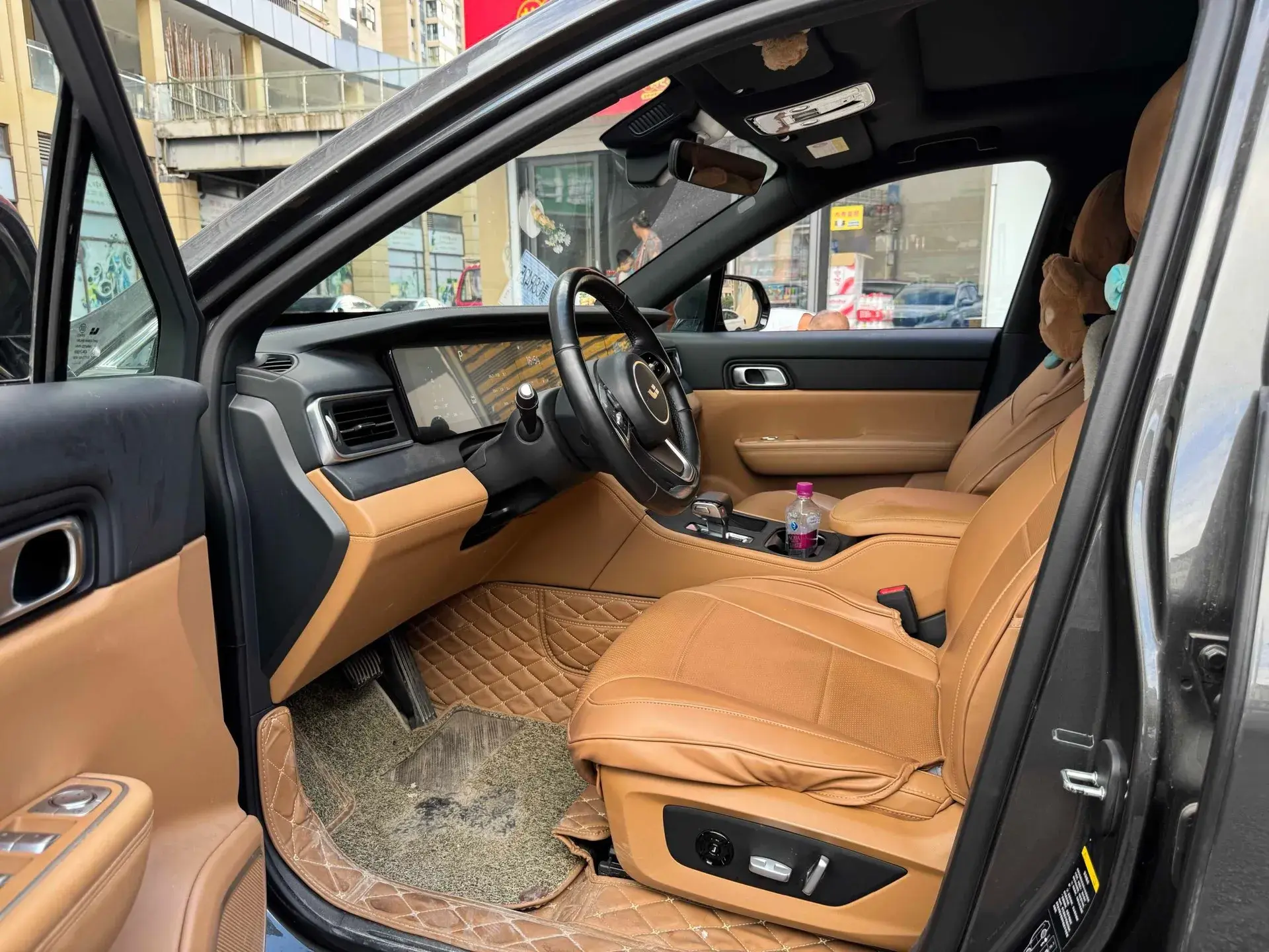 2021 LI ONE thumbnail 3