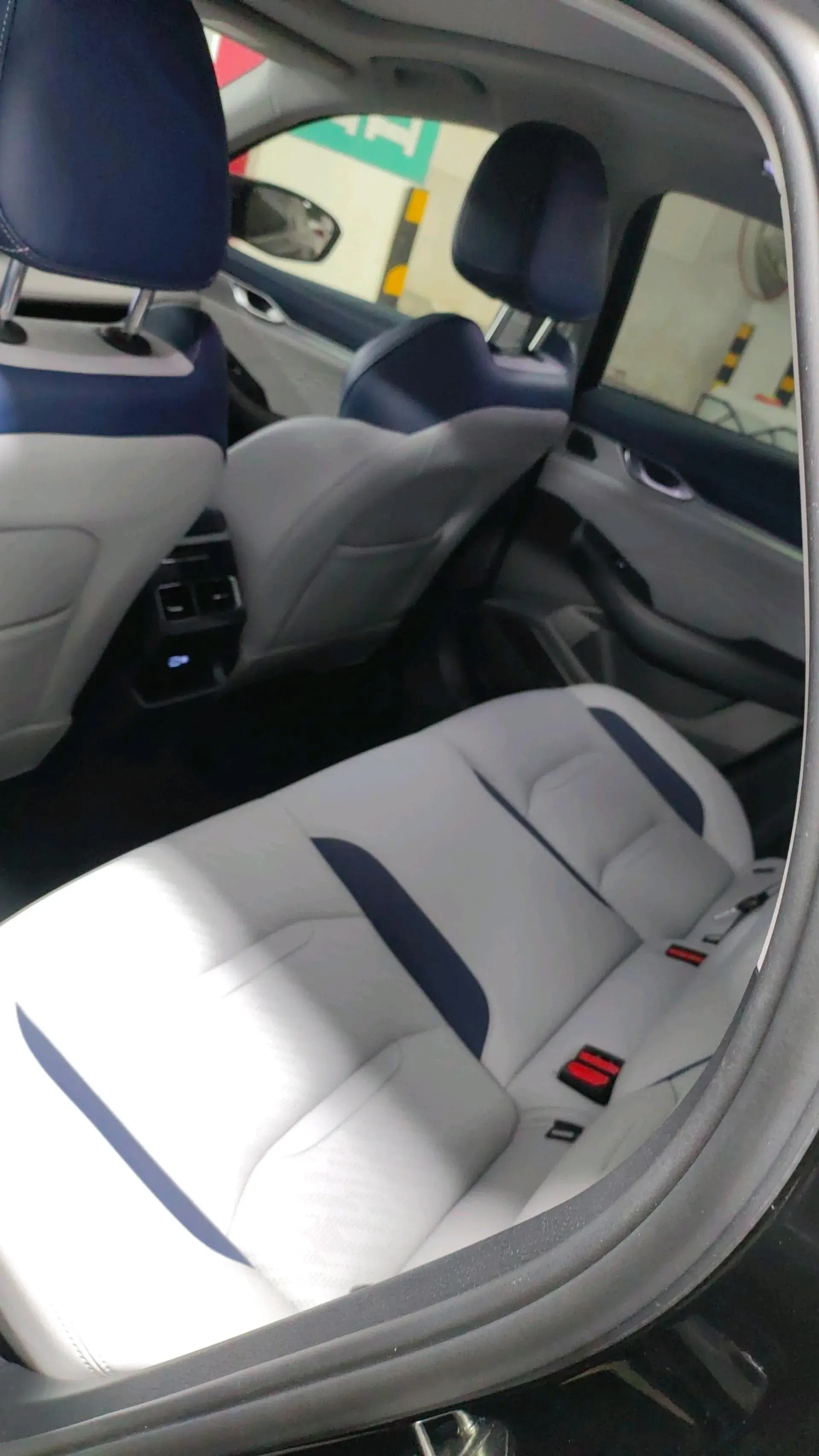 2023 GEELY PREFACE thumbnail 3