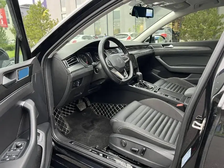 2020 VOLKSWAGEN MAGOTAN thumbnail 4