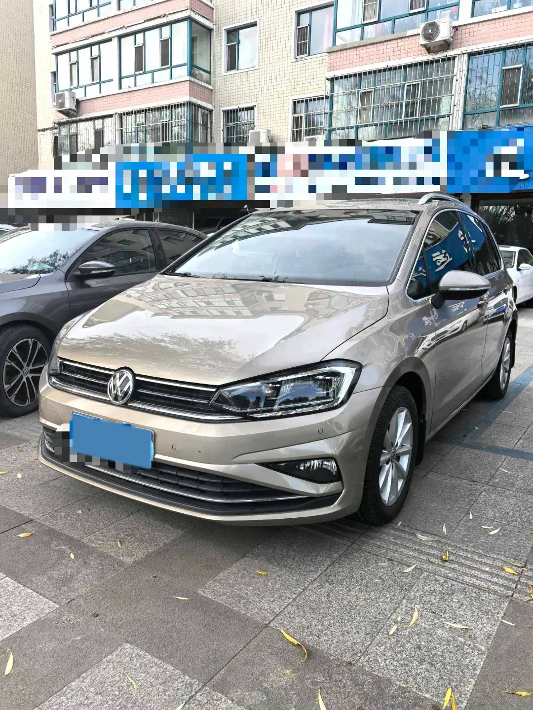 2019 VOLKSWAGEN GOLF view 1