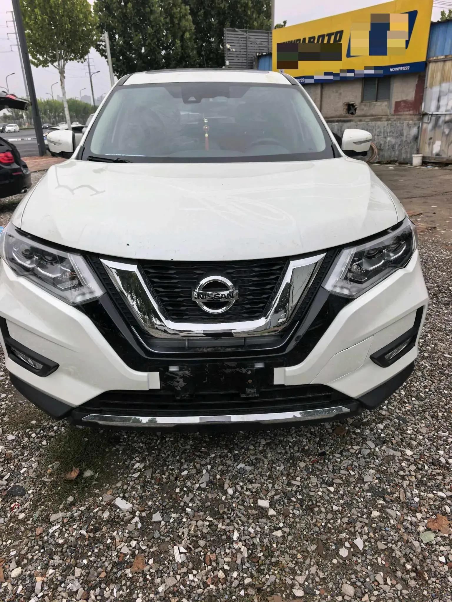 2022 NISSAN X-TRAIL thumbnail 2
