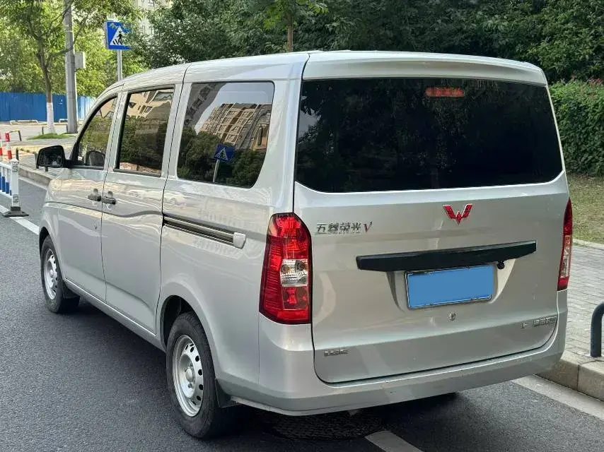2019 WULING RONGGUANG thumbnail 3