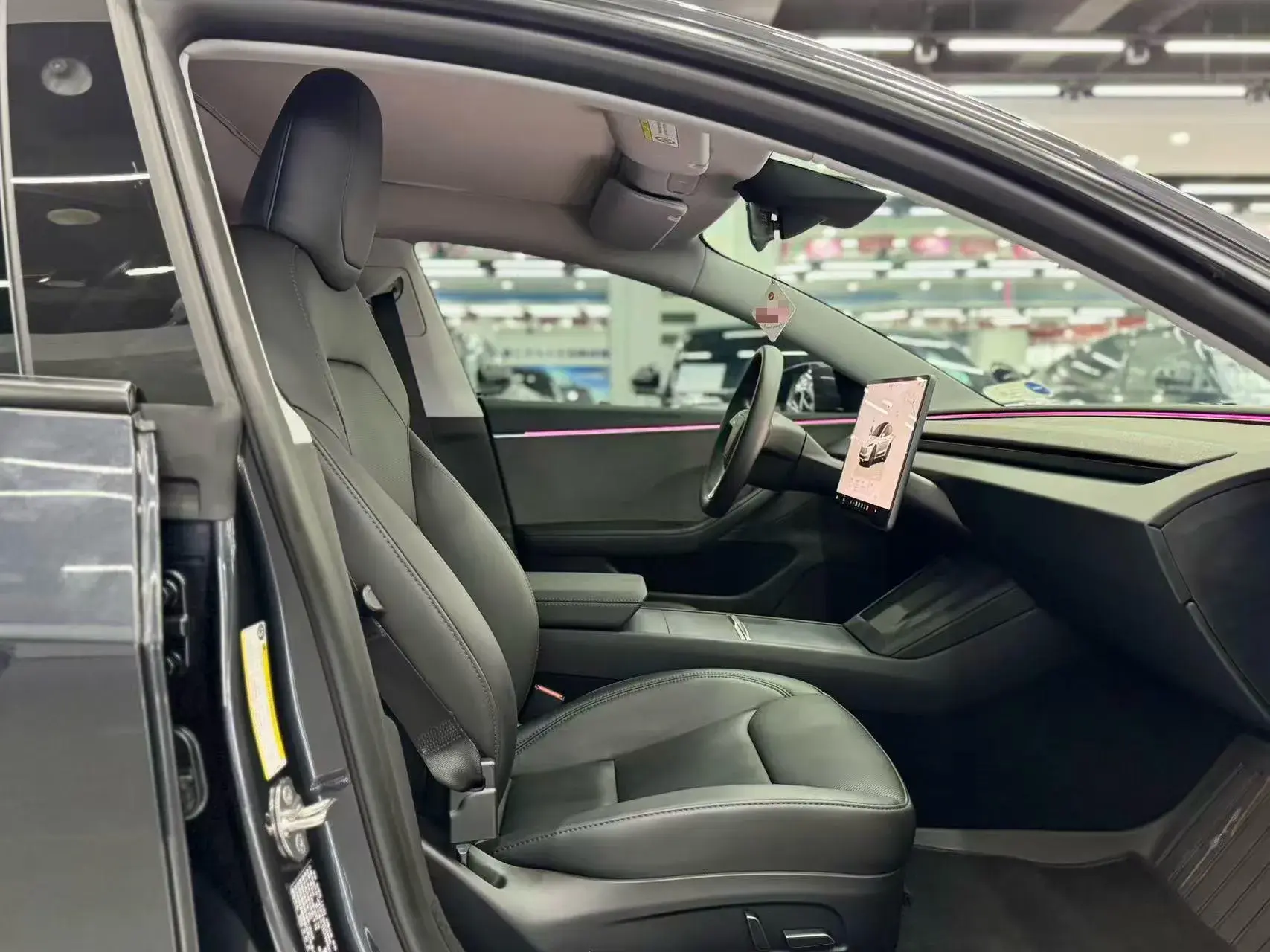 2023 TESLA MODEL thumbnail 4