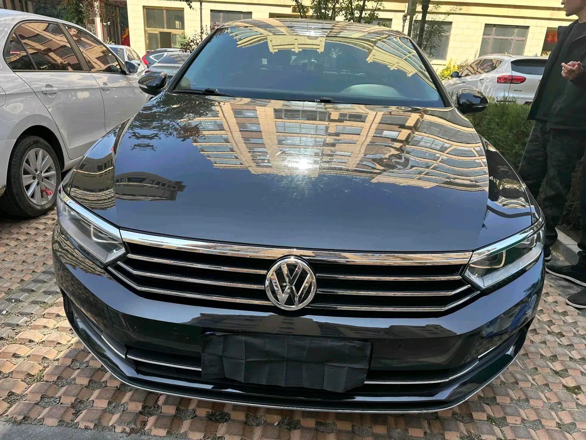 2019 VOLKSWAGEN MAGOTAN thumbnail 3