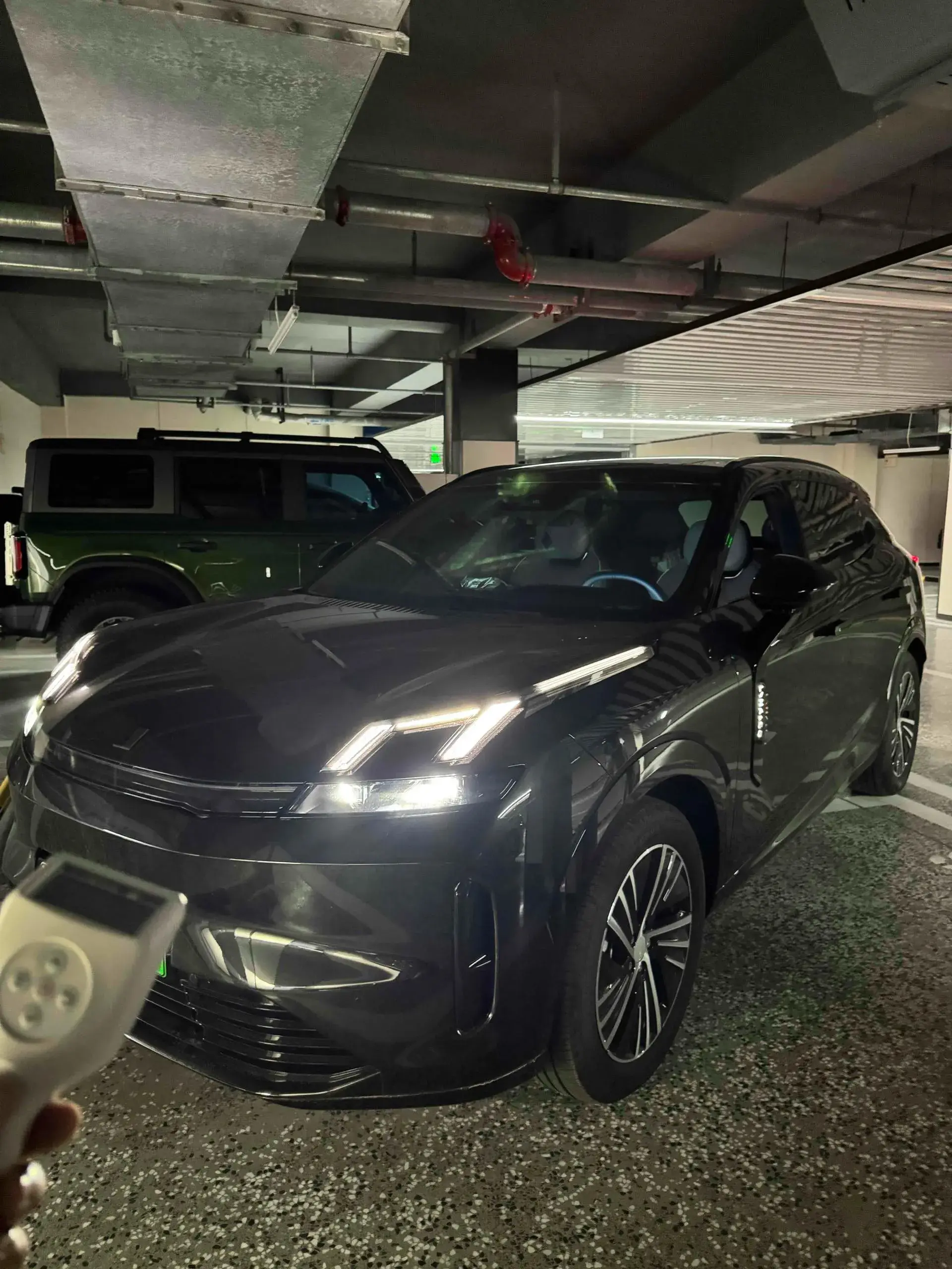 2025 LYNK&CO 08 view 1