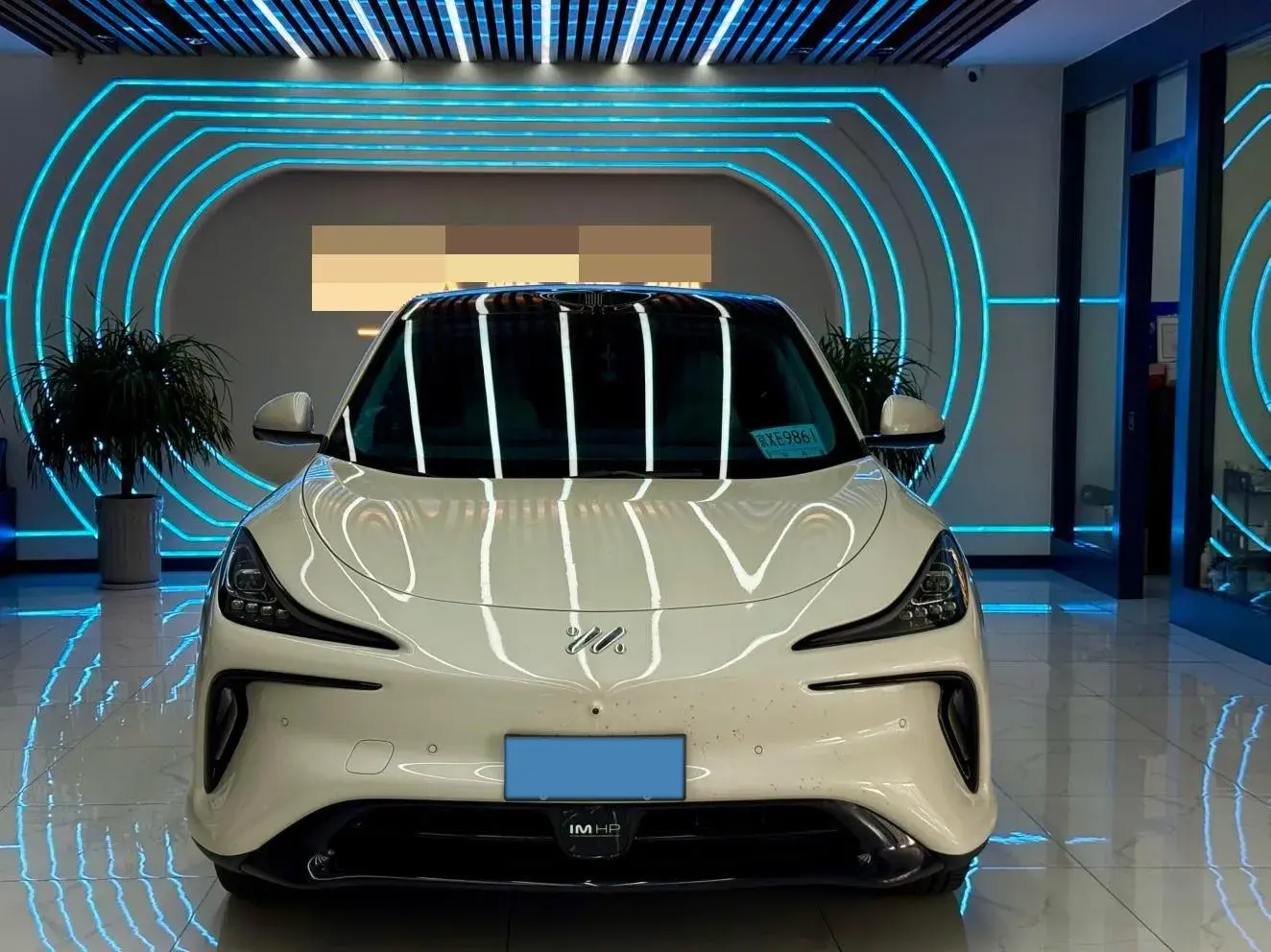 2023 IM LS6 thumbnail 2