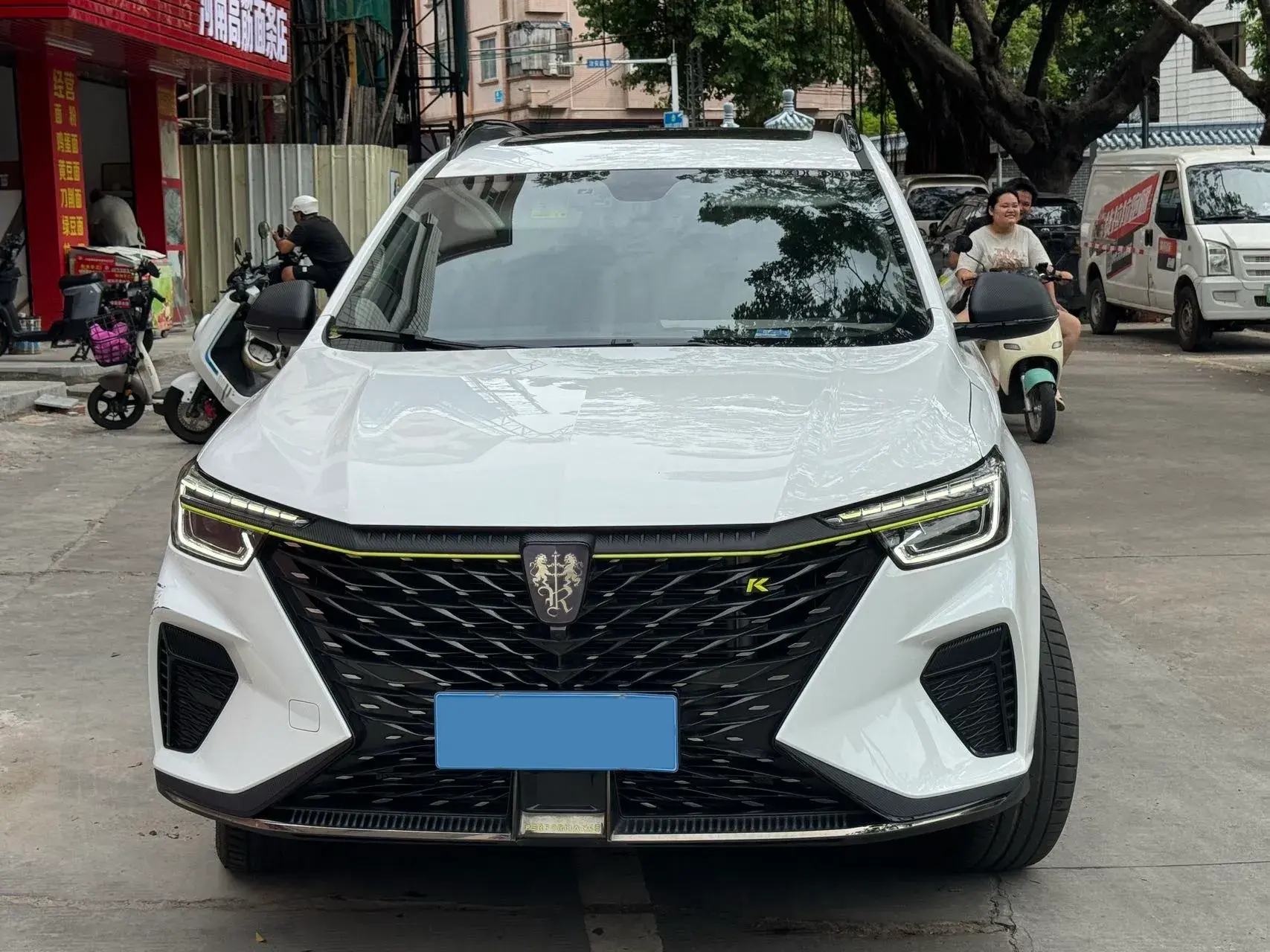 2023 ROEWE RX5 thumbnail 2
