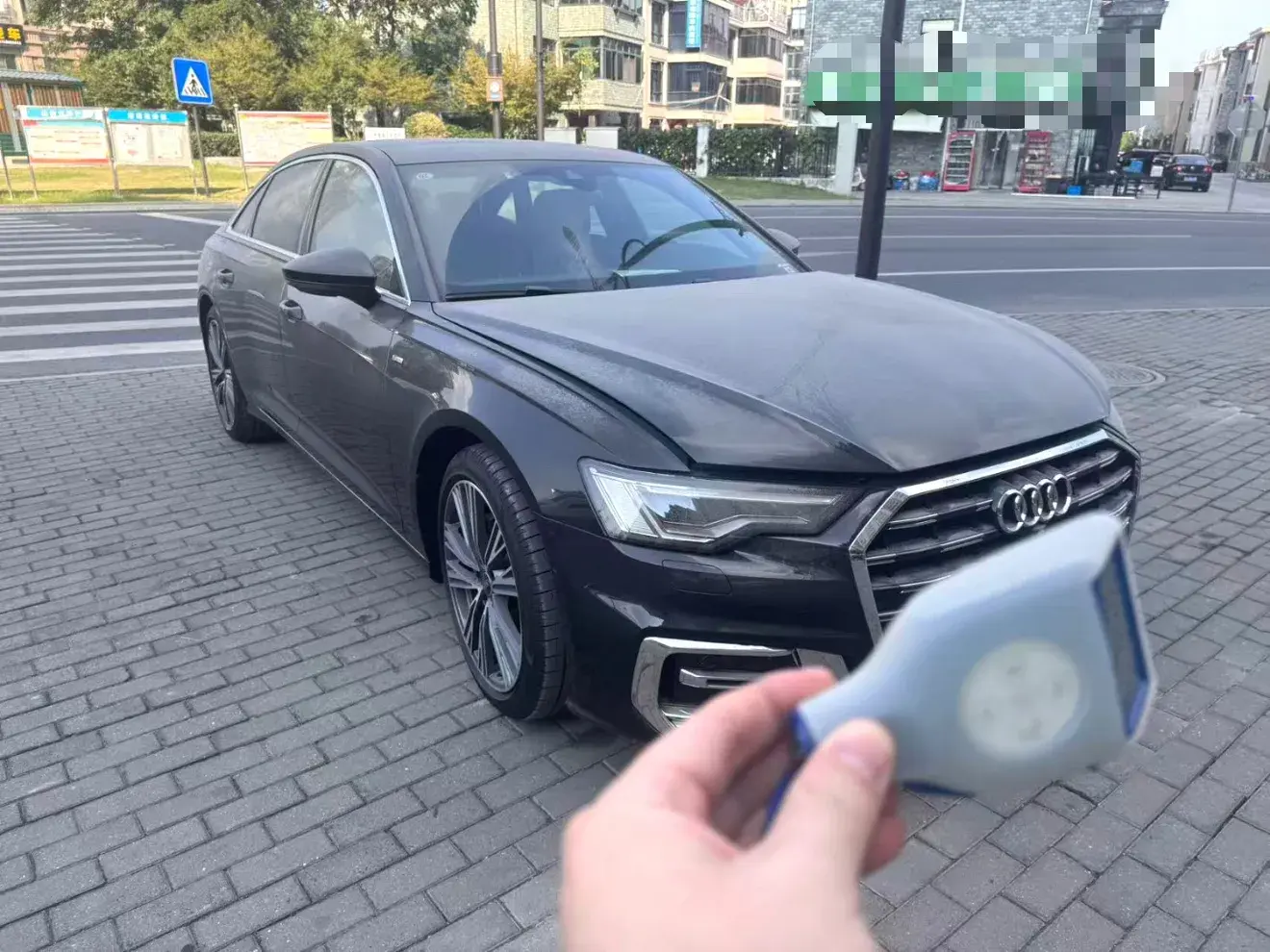 2025 AUDI A6L thumbnail 2