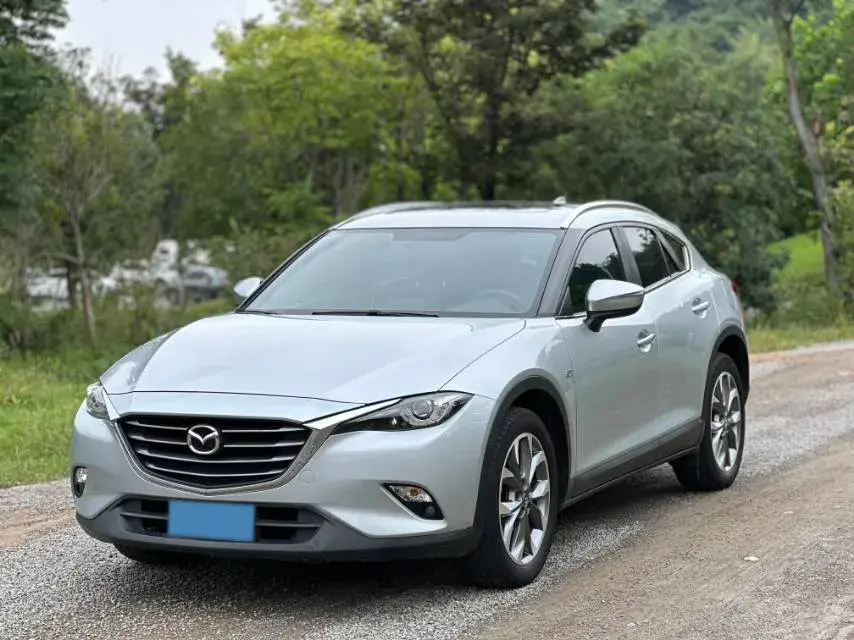 2018 MAZDA CX-4 view 1