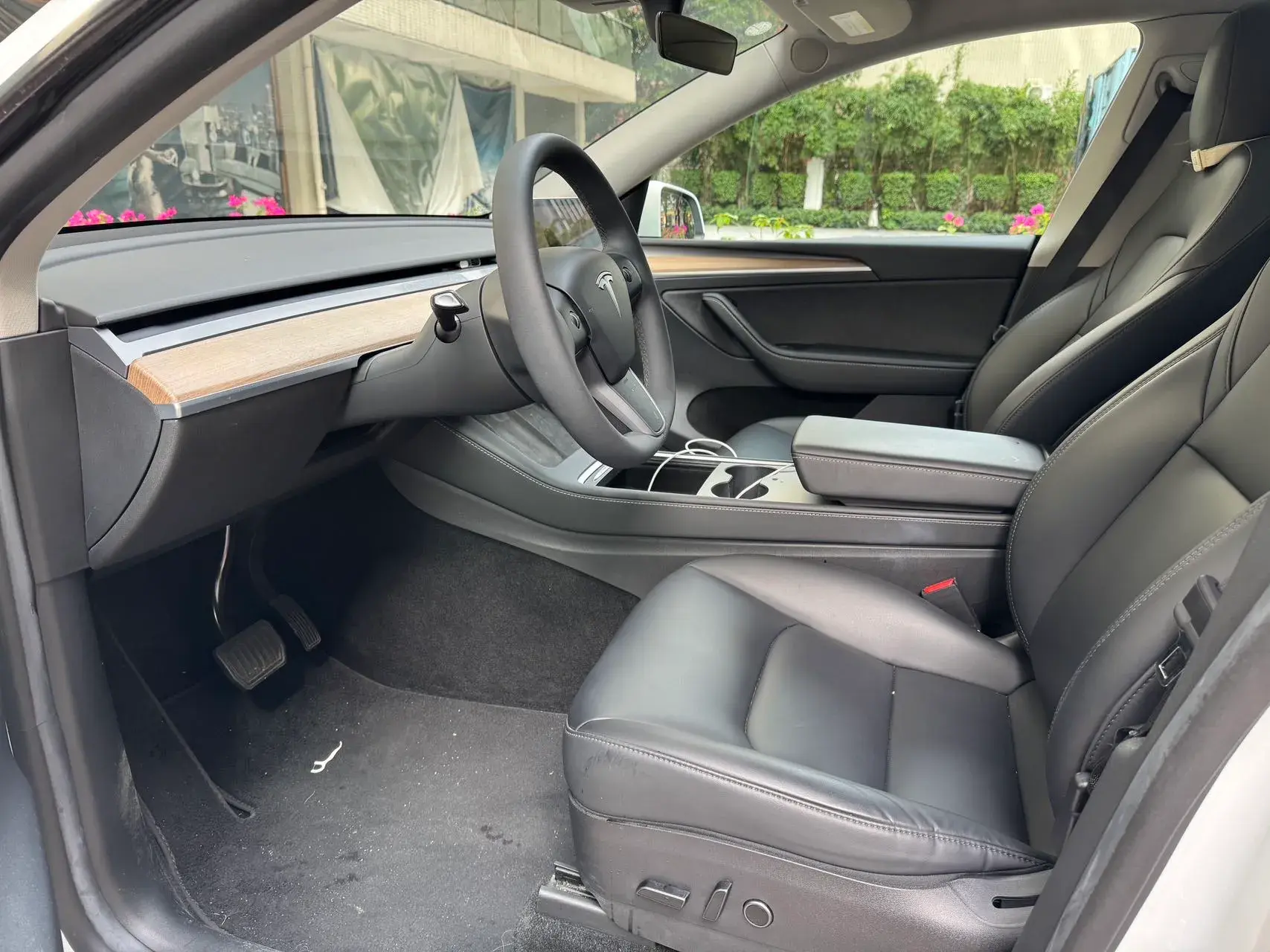 2022 TESLA MODEL thumbnail 2