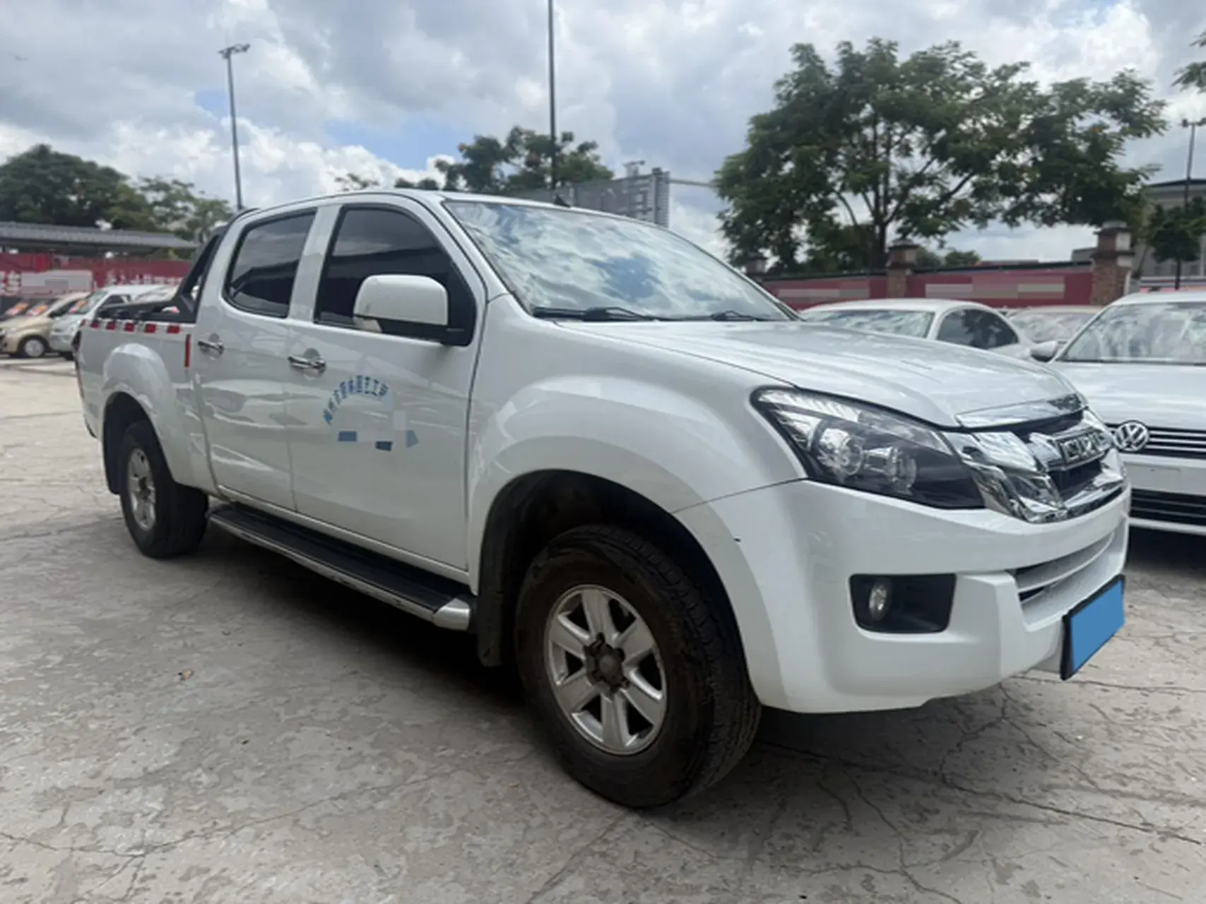 2020 ISUZU LINGTUO thumbnail 3