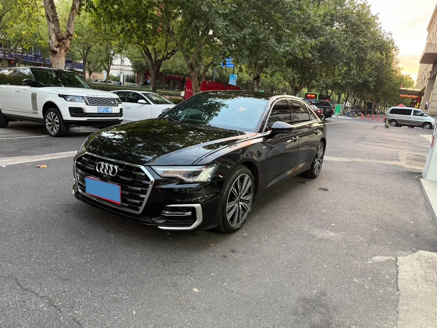 2023 AUDI A6L view 1