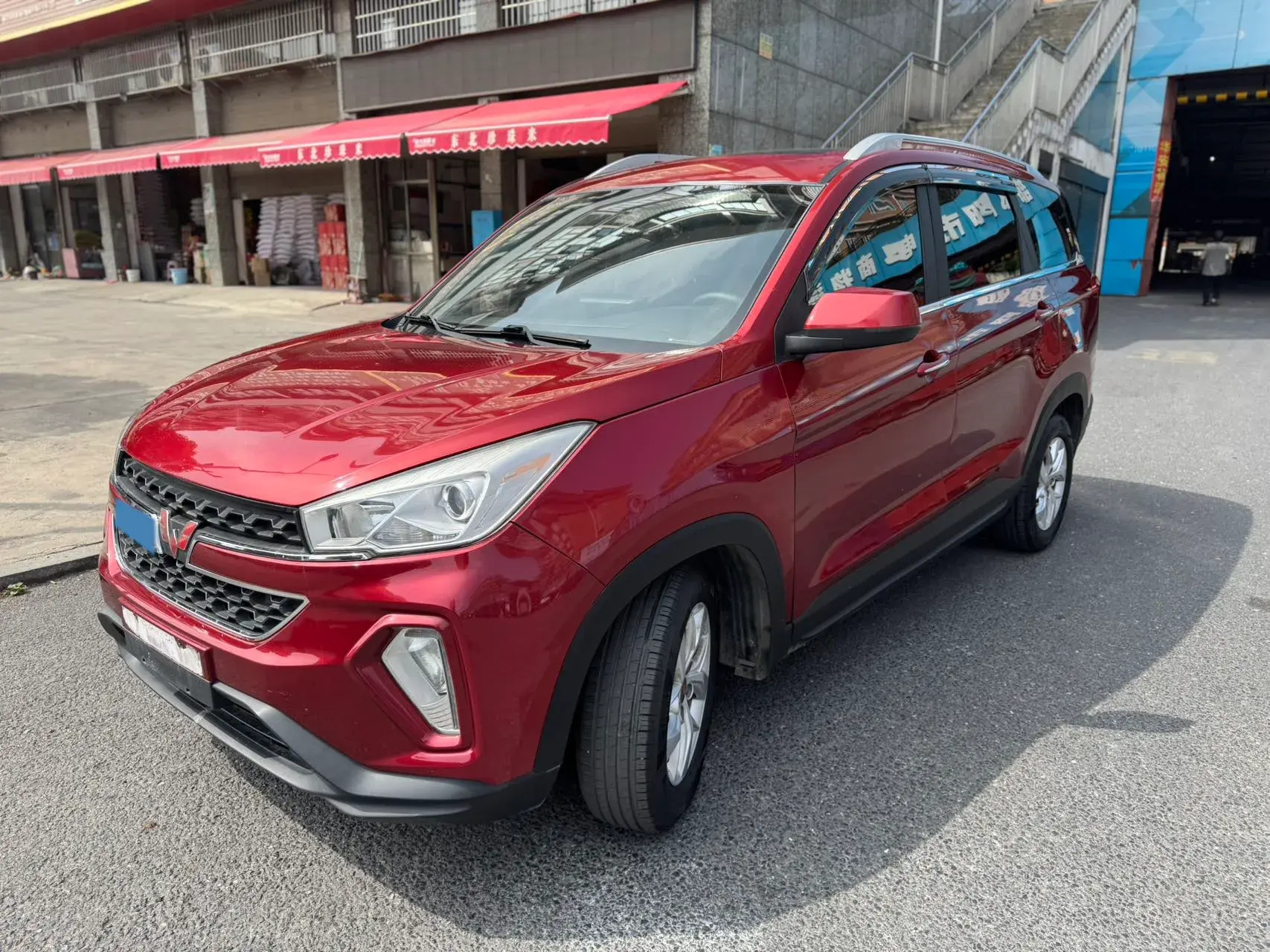 2018 WULING HONGGUANG view 1