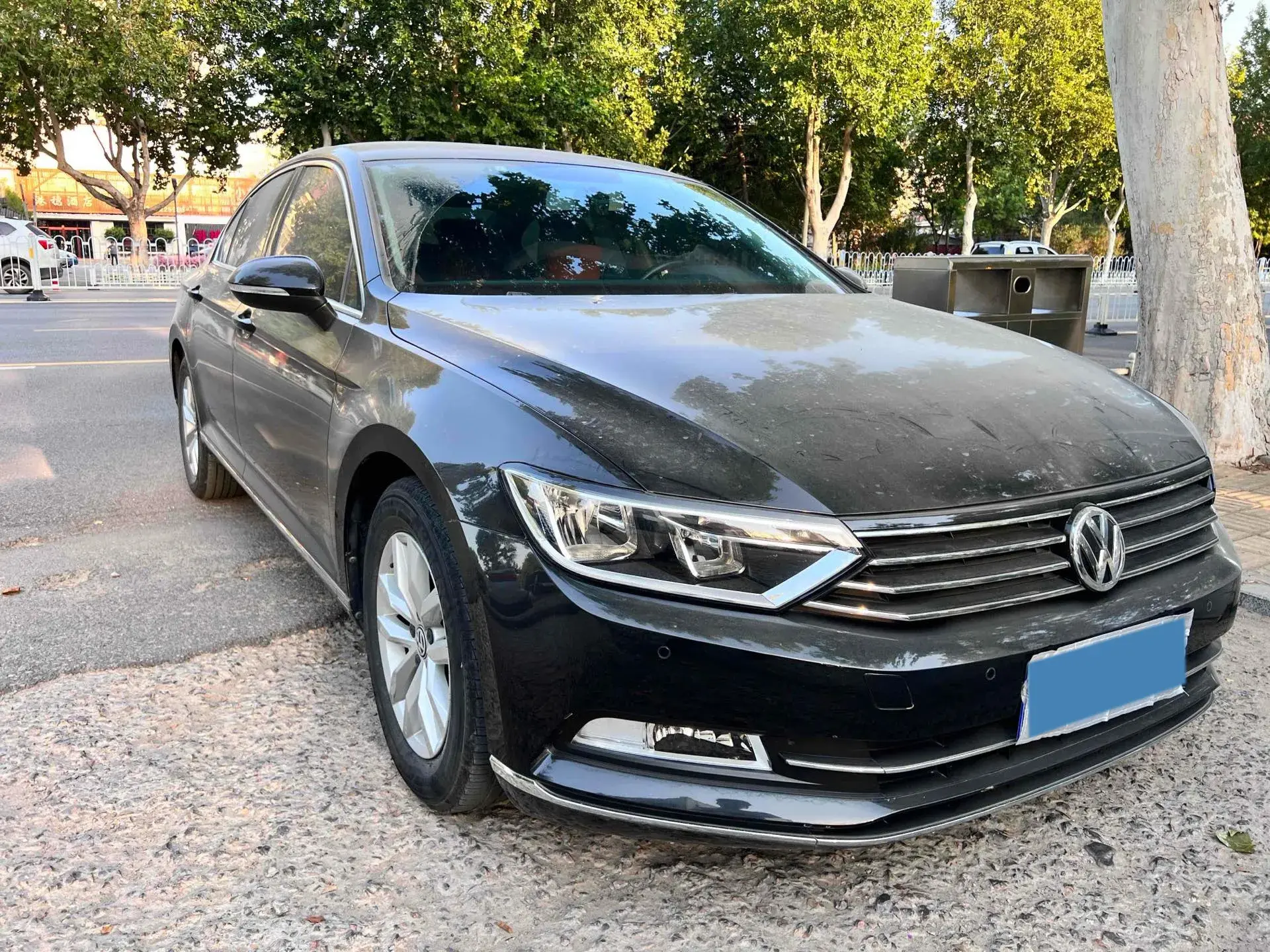 2019 VOLKSWAGEN MAGOTAN thumbnail 3