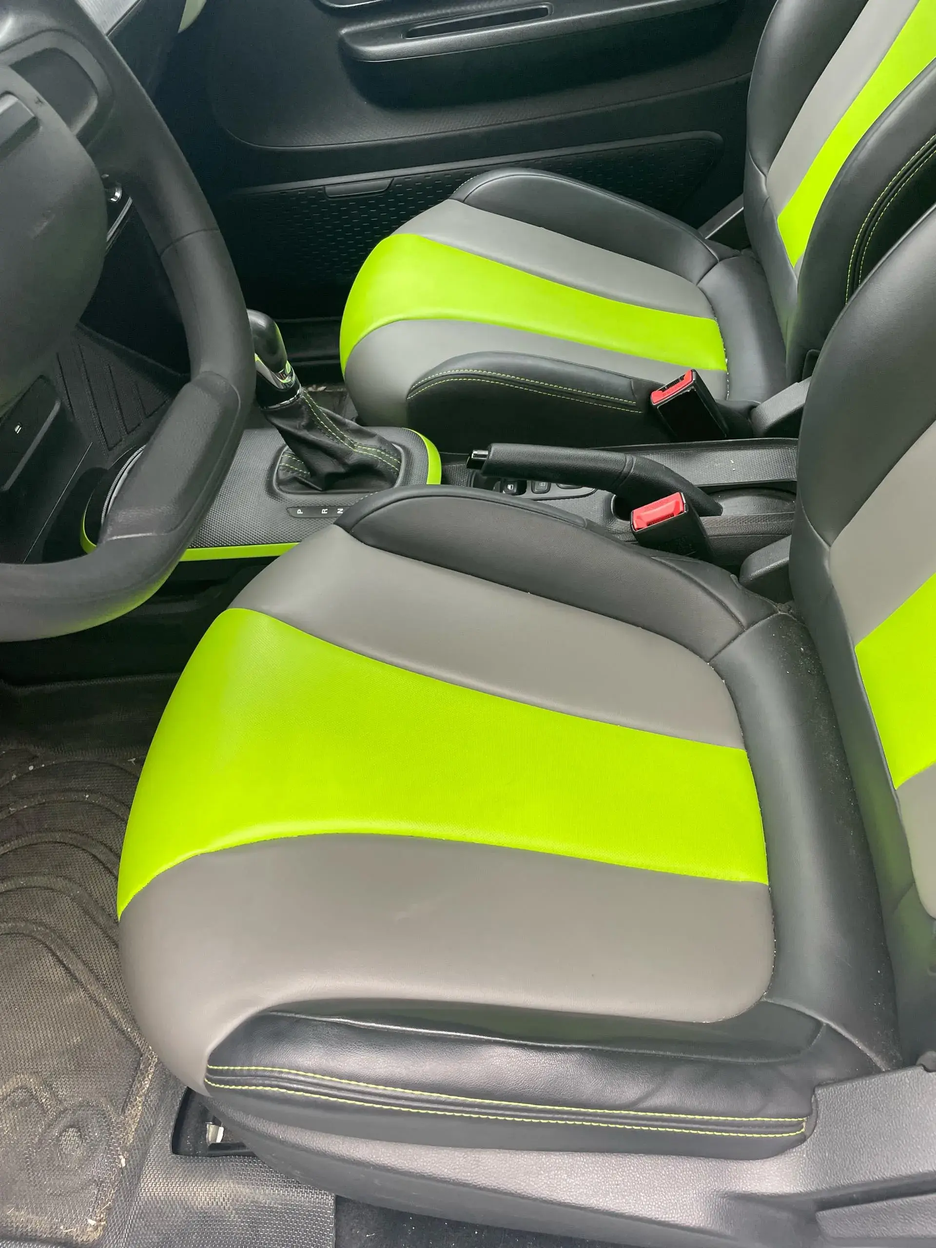 2021 ROEWE CLEVER thumbnail 4