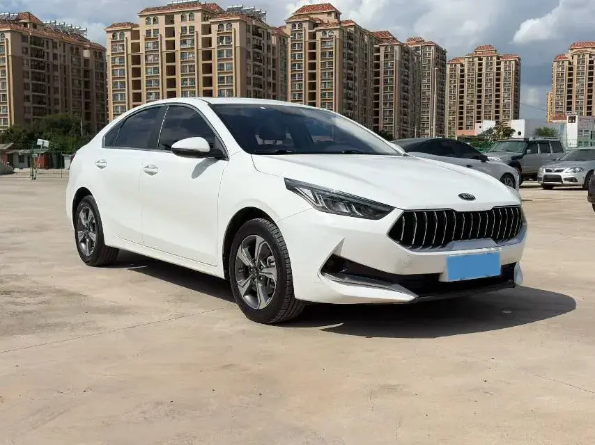 2019 KIA K3 thumbnail 3
